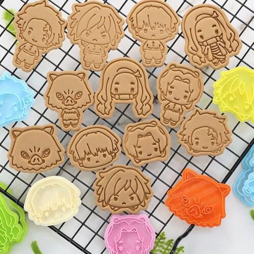 Anime Cookies Cutter Set Tools Jujutsu Kaisen Baking Press Stamp Embosser Sugar Pasty Cake Kimetsu No Yaiba Diy Bakery Mold