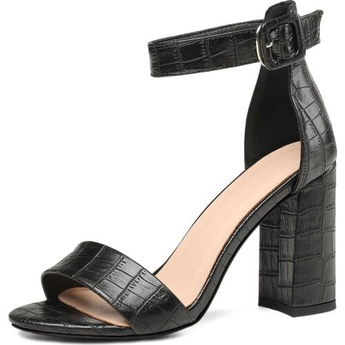 2021 Summer Sandals Chunky heels Red Black buckles strap Sexy Ladylike Temperament Party shoes Fashion Women shoes Big size 45