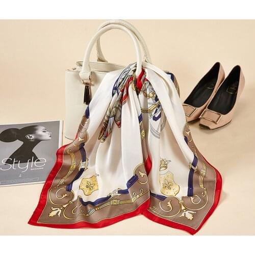 70 * 70cm European and American new simulation silk scarf fashion small scarf printing carriage chain silk scarf wholesale