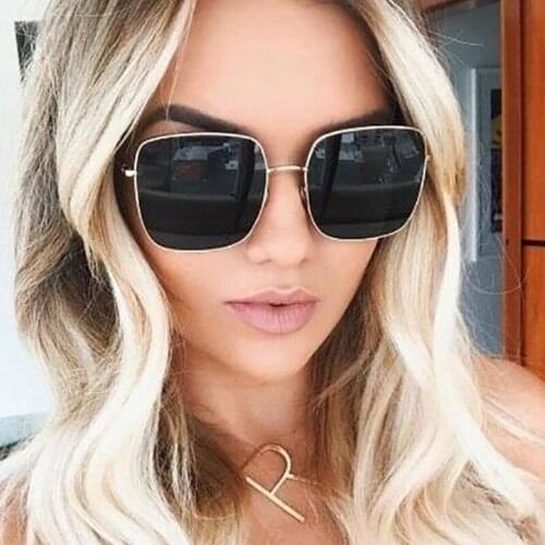New Fashion Big Square Sunglasses Women/Men Vintage Brand Designer Metal Frame Black Sun Glasses For Female UV400 Shades Lunette