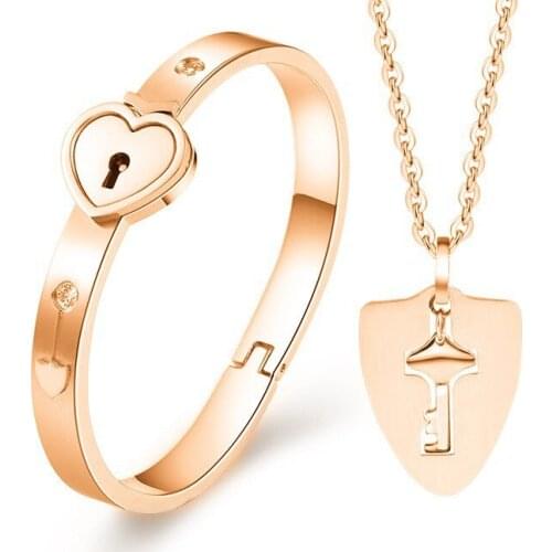 Fashion Concentric Lock Key Titanium Steel Stainless Steel Jewelry Bracelet Necklace Jewelry Love Heart Lock Couple Sets