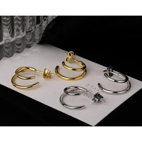 Korean Version of Simple S925 Silver Hollow Women Stud Earrings Exquisite Earrings Accessories Ring Earrings Dinner Party Gifts