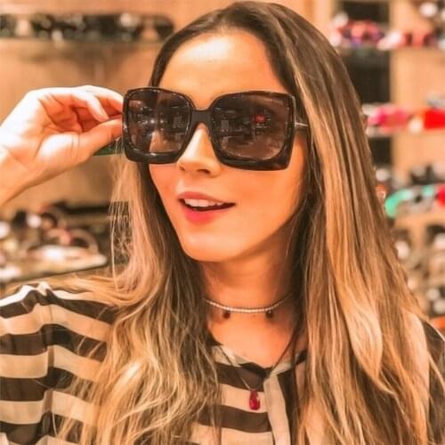 Brand Design Oversized Square Sunglasses For Women Men Fashion Classic Retro Ladies Summer Outdoor Sports Driving Sun Glasses