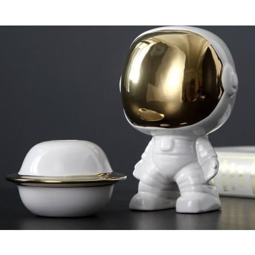 Cartoon Spaceman Ceramic UFO Alien Window Decorations Simple Childrens Room Bookcase Decoration Children Gifts Astronaut