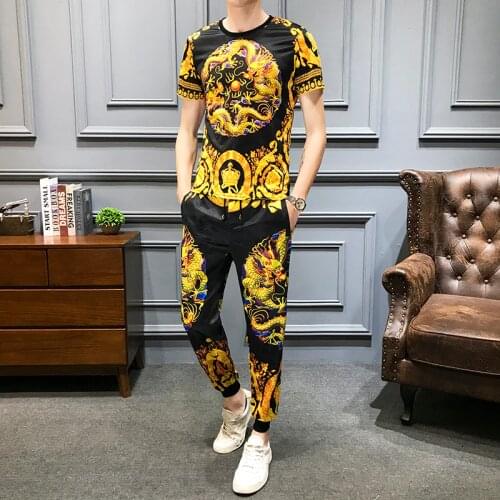 Golden Dragon Print Mens Sportswear Summer T-shirt Pants Casual Suits 2Pcs Tracksuit Men Sweatsuit Luxury Brand Men Clothes
