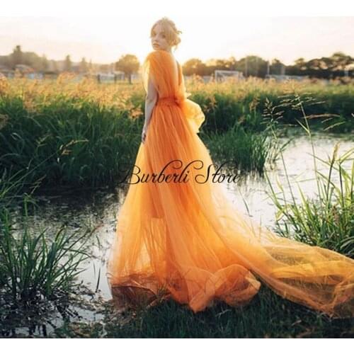 Dreamlike Orange Tulle A Line Summer Dresses See Thru V-neck Sleeveless Mesh Gowns To Photography Floor Length Dressing