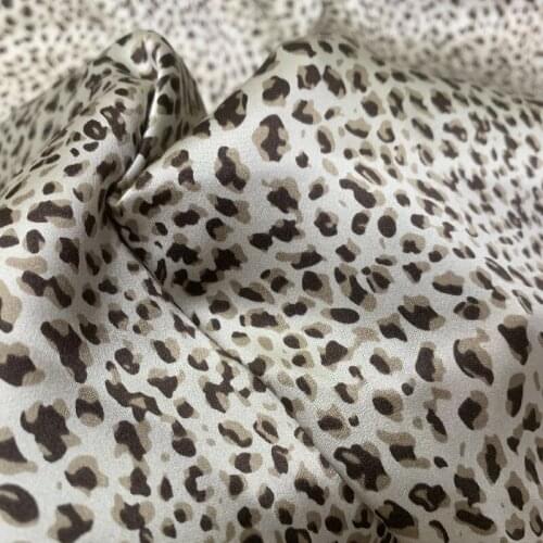 114CM Wide 19MM Leopard Print Silk Crepe Plain Fabric for Summer Dress Shirt Clothes Cheongsam G062