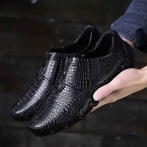 Genuine Leather Men Casual Shoes Brand 2020 Mens Loafers Moccasins Breathable Footwear Slip on Black Driving Shoes Big Size 47