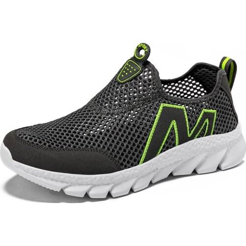 Mens Flat Holes Net Hollow Out Breathable Sneakers Slip-On Mesh Sandals Summer Casual Shoes Beach Unisex 6Colors New 2021