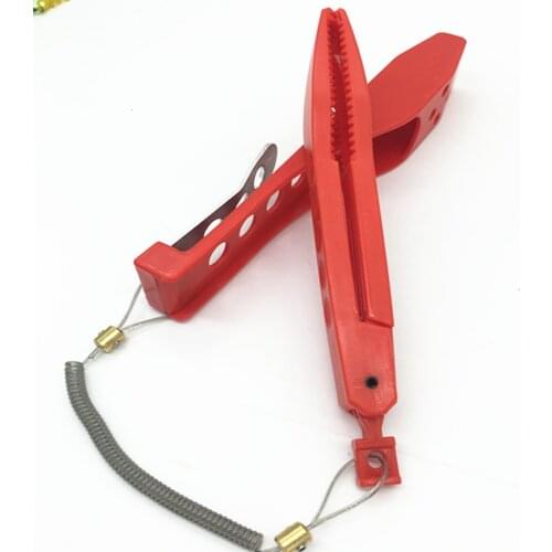 ABS Plastic Fishing Folidge Controller MC Folidge Peche Fishing Grip Fish Lanyard Clip Lock Switch Tightening Holder Gripper