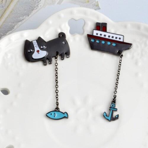 1pcs Exquisite Cat fish ships anchor brooches boats brooches for women men coat hat bag badge lapel pins button chain jewelry