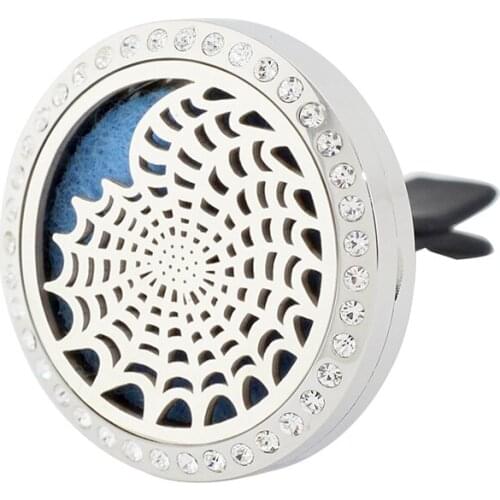 2pcs 2017 Hot New Lotus (30mm) Diffuser 316 Stainless Steel Car Aroma Locket Free Pads Essential Oil Car Diffuser Lockets