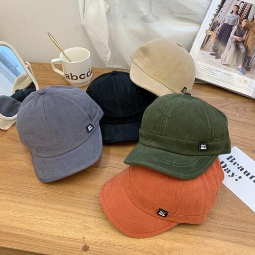 2021 New Short Eaves Casual All-match Mens Caps Outdoor Shopping Sports Golf Sun Hat Hip Hop Womens Baseball