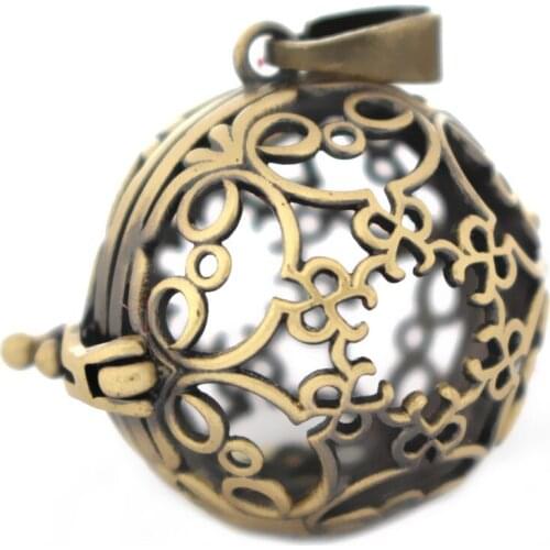 Vintage Round Hollow Filigree Locket Cage Pendant Flower Essential Oil Diffuser DIY Findings Antique Bronze Brushed 27x23mm