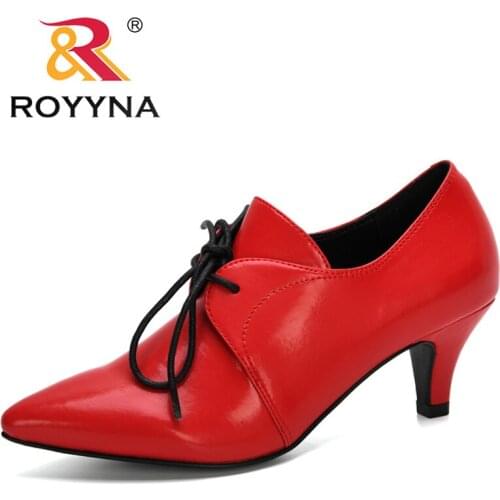 ROYYNA 2020 New Designers Lace Up Pointed Toe Casual Pumps Lady Fashion Synthtic Leather Mid Heel Non-Slip Dress Footwear Comfy