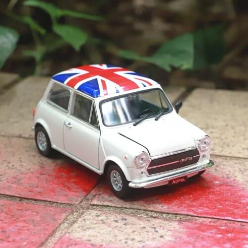 WELLY 1:24 MINI COOPER 1300 Alloy Luxury Vehicle Diecast Pull Back Cars Model Toy Collection