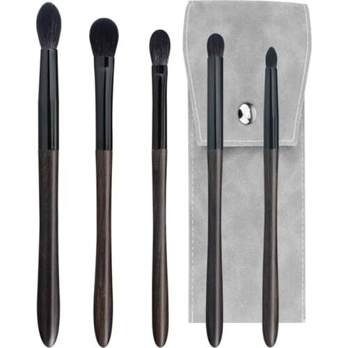 1Pcs Smoky Brightening Brush Eye Shadow Makeup Mixing Brush Wooden Handle Metal Ferrule Eye Patch Basic Makeup Tool