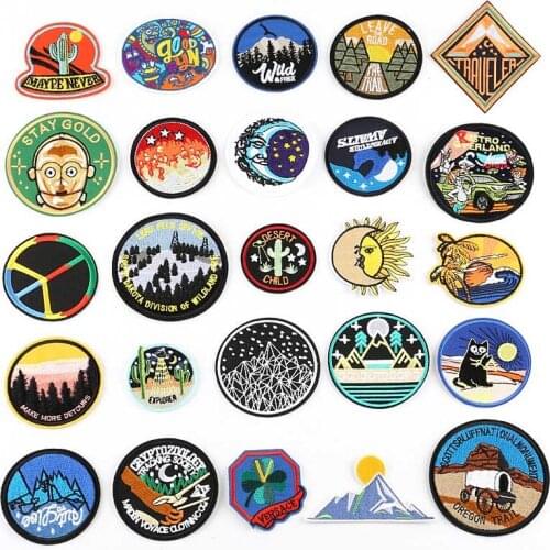 2pcs/lot cartoon Embroidery Cloth paste Handmade Craft Accessories Applique Badge DIY All kinds of clothing Bags and Shoes
