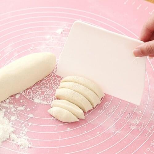 1PC Useful Cream Spatula DIY Pastry Cutters Fondant Dough Scraper Cake Cutter Pastry Baking Tool Kitchen Accessories