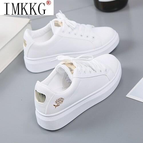 2021 Women Casual Shoes New Spring Women Shoes Fashion Embroidered White Sneakers Breathable Flower Lace-Up Women Sneakers