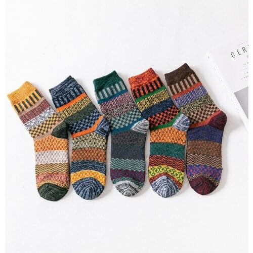 5Pair/lot Winter Mens Thick Warmth Lattice Stripes Geometric Sock Retro Fashion Casual Wool Cotton Women Socks