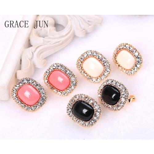 GRACE JUN Rhinestone Acrylic Geometric Shape Clip on Earrings No Pierced for Women Fashion Gold Color Cuff Earrings Ear Clip