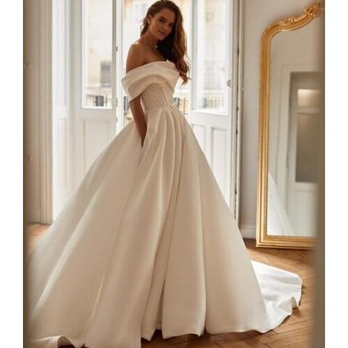 Eightree White Princess Wedding Dresses With Pocket Off Shoulder Bridal Dress Backless Satin Boho Beach Wedding Gowns Plus Size