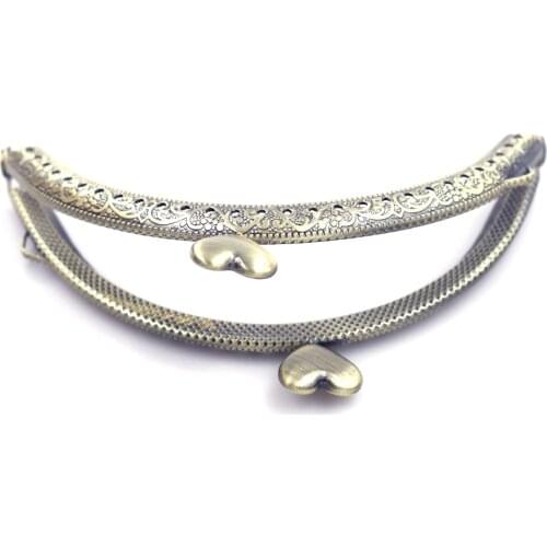 Bronze Tone 10.5cm Embossed Arch Purse Frame Clasp Clutch Buckle Heart Head DIY Crafts Accessories Handbag Handle Hardware Parts