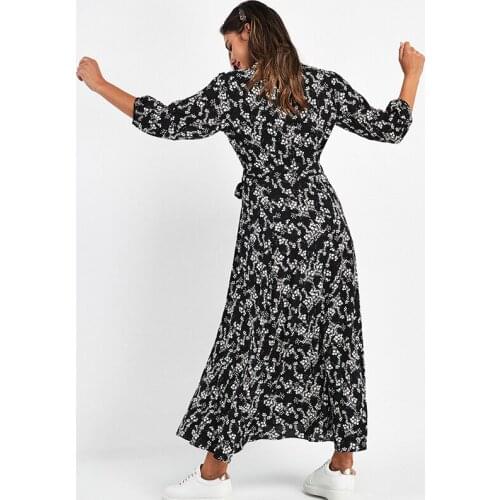 Women Boho Vintage Floral Print Maxi Dress Three Quarter Sleeve Long Sashes Dress Turn Down Collar Casual Shirt Dresses Robe