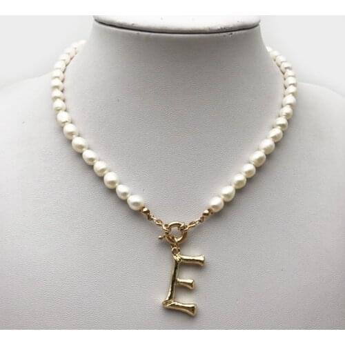 Freshwater Pearl 26 Letters Choker A-z English Letter Pendant Necklace Gold Statement Necklace Beaded Pearl Chocker