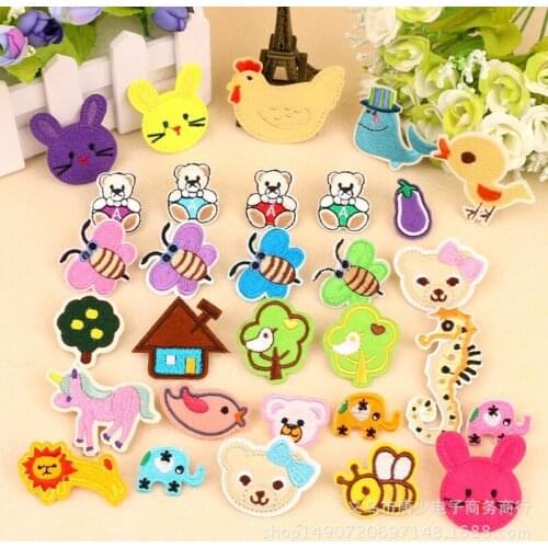 50pcs/lot Bee Elephant Animal Embroidery Patches Letters Clothing Decoration Accessories Diy Iron Heat Transfer Applique