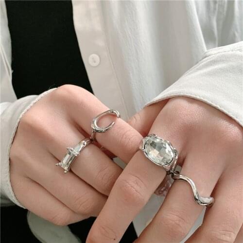 Orgin Summer Unique Design Bling Bling Asymmetric Geometrical Ring for Women Korean Style Rhinestone Ring Jewelry Accessories