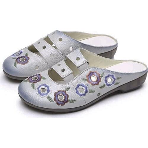 Cut-Outs Women Sandals Genuine Leather Summer Women Slippers Embroidery Flat Slides Comfortable Shoes Woman XKD8006