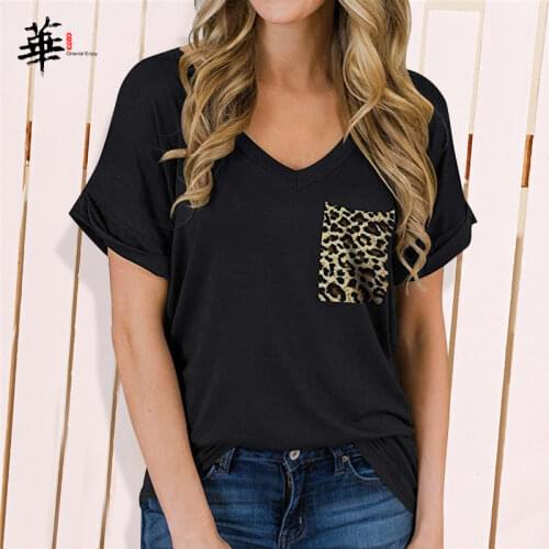 Oriental Enjoy Women's Cropped T-shirts