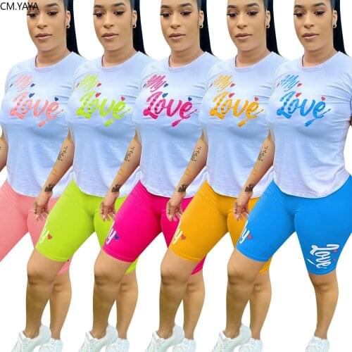 CM.YAYA Sport Women Love Print Two Piece Set Short Sleeve Tee Tops Knee Length Jogger Pants Suit Tracksuit Matching Set Outfit