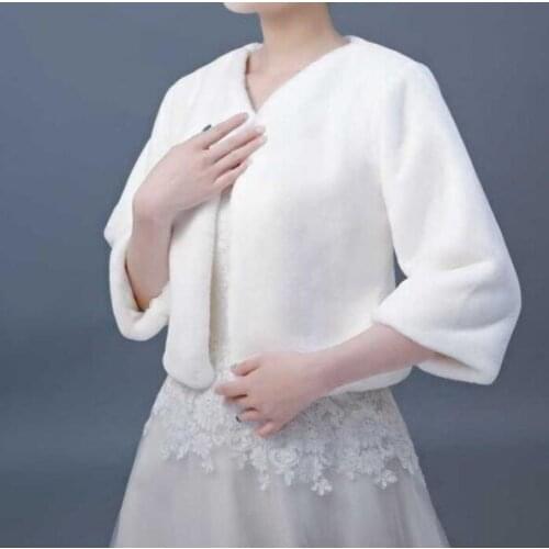 Ivory Bolero,Wedding Bolero,Faux Fur Bolero, New Arrivals Bolero,Winter Warm Jacket,Bridal Fur Jacket,Fur Cloak,Bridal Bolero,Br