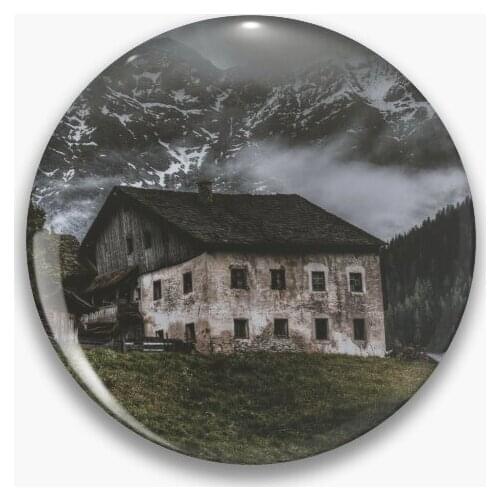 No One Home Abandoned Homes Soft Button Pin Brooch Funny Metal Creative Jewelry Lapel Pin Gift Hat Cute Lover Cartoon Women