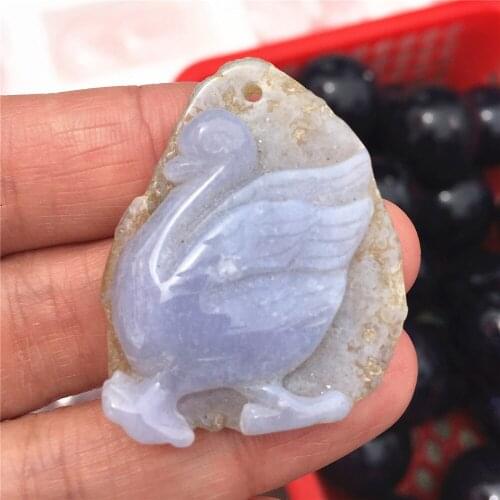 Natural Agate Stone Swan Necklace Pendant Hand Crystal Carving For Women Valentines Day Wedding Gifts