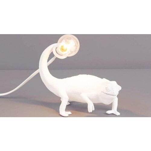 Modern Nordic Simple Creativity lizard LED Energy saving Table Lamp Resin Desk Lamps for Living Room Study Bedroom Foyer