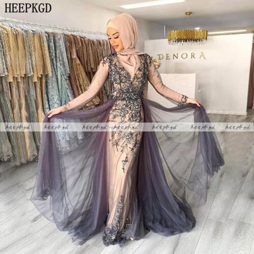 Stunning Crystal Muslim Evening Dress Long Sleeves V Neck Beads Tulle Customize Mermaid Prom Gown Long Dubai Wedding Party Dress