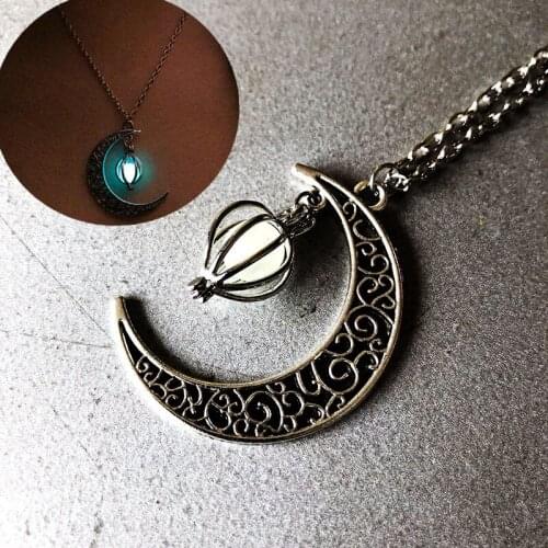 2020 New Luminous Stone Fluorescent Necklace Vintage Silver Moon Gem Glowing Pendant Necklace Halloween Party Jewelry Ketting