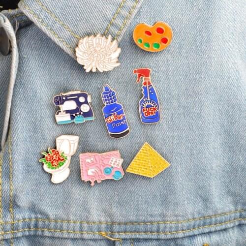 Cute Pyramid Chrysanthemum Brooches Book series Denim Enamel lapel pins Learning Gifts for teacher student Jewelry Droshipping