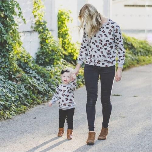 2021 Spring Autumn Mother and Daughter Long-sleeved Sweatshirts Leopard Kids Children Clothes Family Matching Baby Girls Tshirts