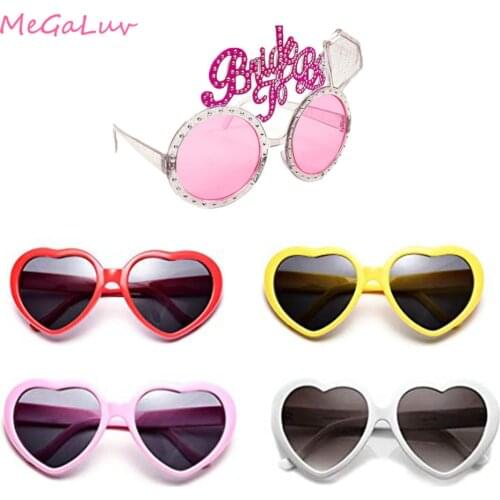 1pc Wedding Sunglasses Bride to be Diamond Ring Glasses Heart Shaped Sun Glasses Bridal Shower Bachelorette Photo Booth Props