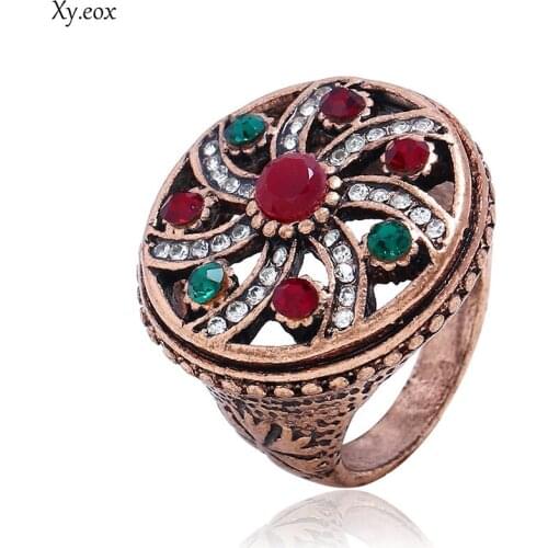 Alloy with Diamond Vintage hollowed flower ring