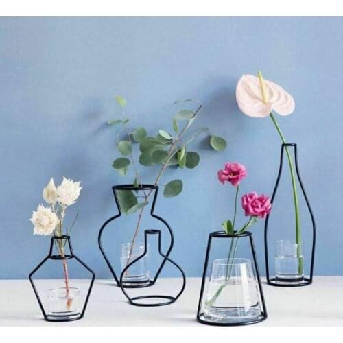 Creative Art Style Retro Iron Line Flowers Vase Metal Plant Holder Modern Solid Nordic Styles Iron Vase Home Art Garden Decor