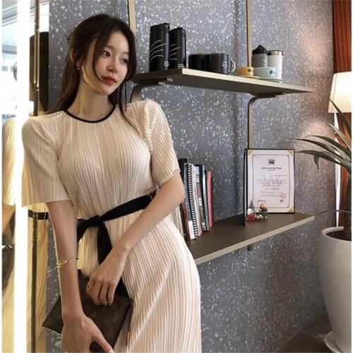Solid Summer Pleated Dress Women O-Neck Short Sleeve with Belt Long Midi Dress Elegant Sweet 2020 Korean Party Dress Office A976