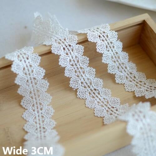 3CM Wide Exquisite White Polyester Water-soluble Embroidery Fabric Lace Applique Trim Fringe Ribbon DIY Aqqarel Sewing Material