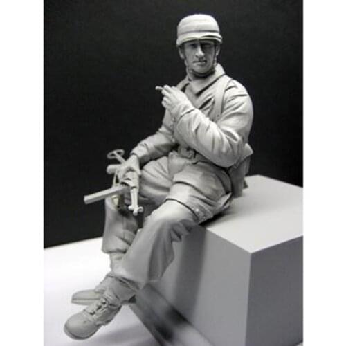 New Unassembled 1/16 ancient man sit (NO BASE ) Resin Figure Unpainted Model Kit