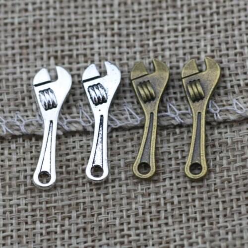 High Quality 20 Pieces/Lot 7mm*25mm Antique Silver Plated Small Wrench Spanner Tool Charm For Jewelry Making